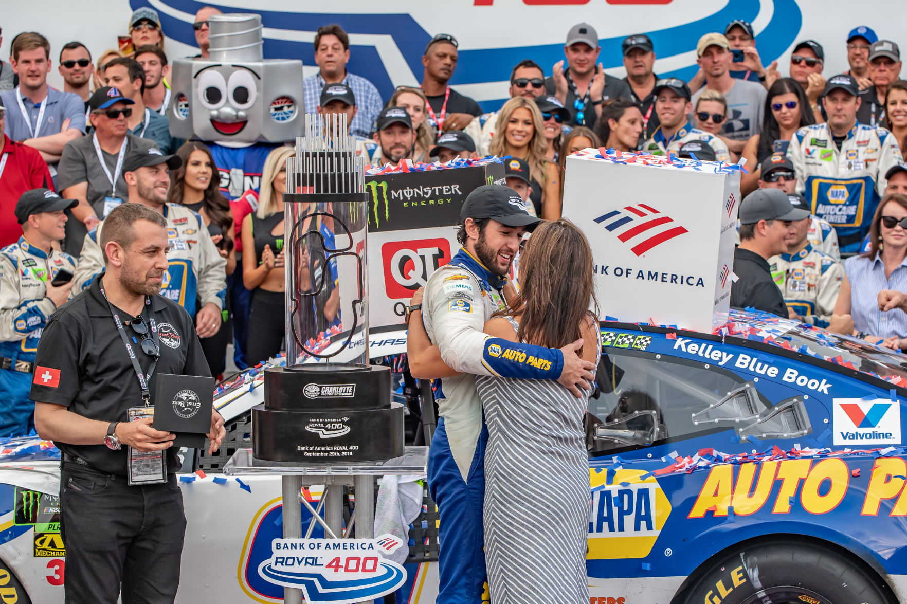 The Monster Energy Nascar Cup Series on Sunday September 29 ,2019